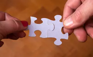 The Syntax of Markush and Superguide Constructions: Strategies for Claiming Elements in Combination  